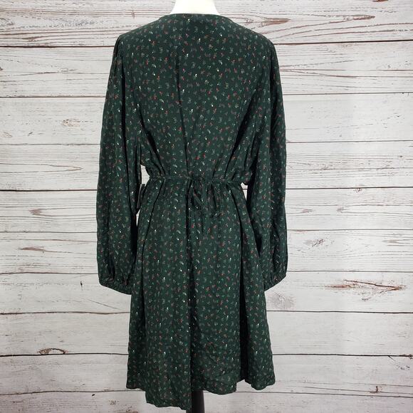 Old Navy New Women's Green Mini Floral Rayon Wrap Dress Size XXL - Picture 12 of 14